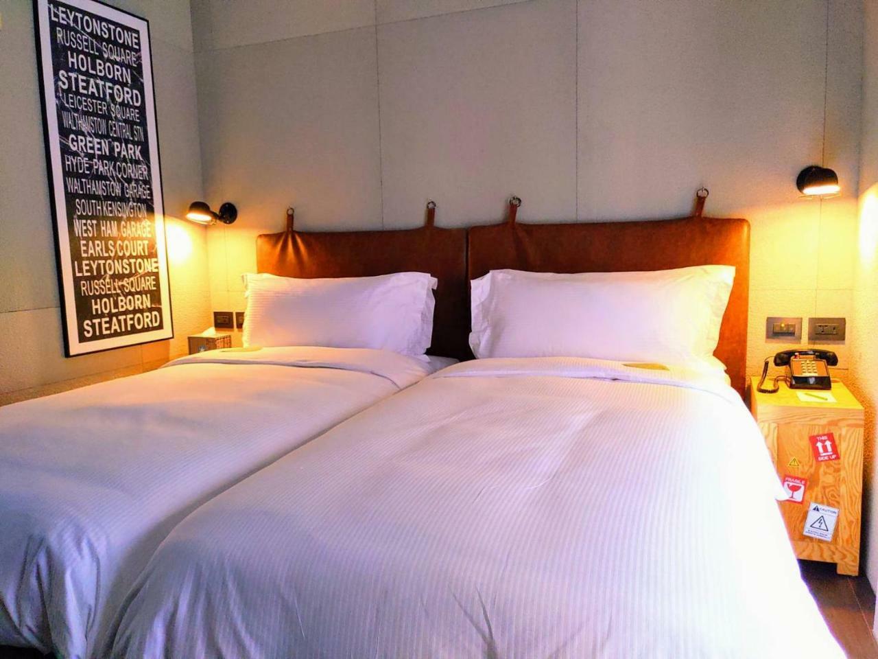 Just Sleep - Sanchong Hotel Taipei Bagian luar foto
