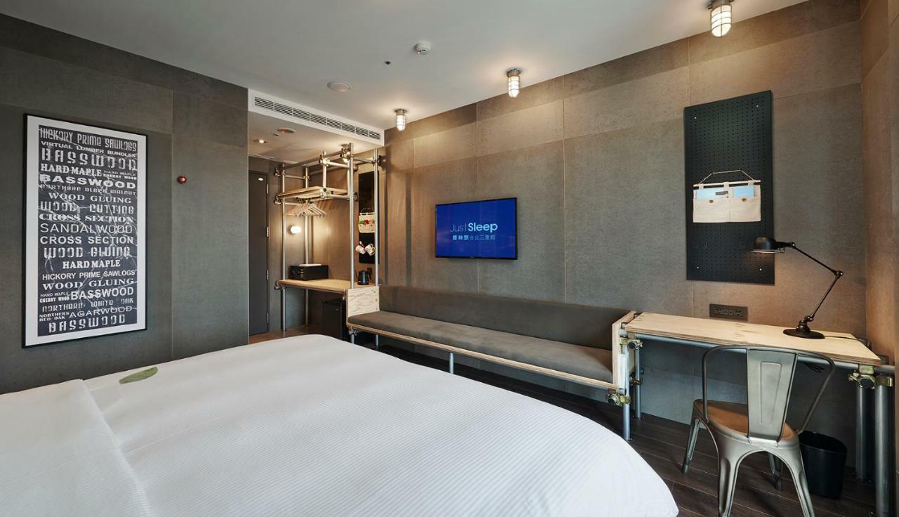 Just Sleep - Sanchong Hotel Taipei Bagian luar foto